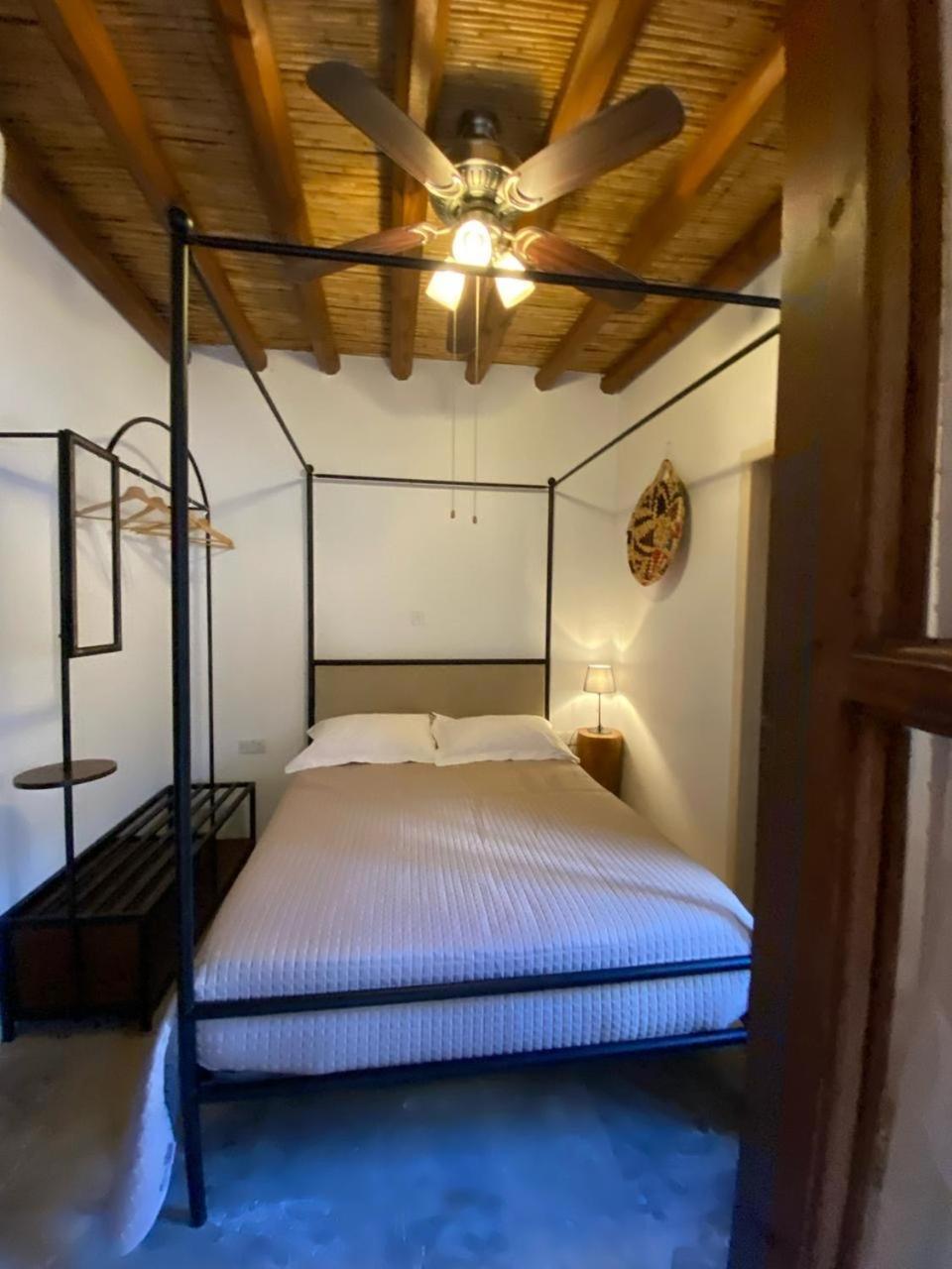 Spiti Calliope Kathikas Ngoại thất bức ảnh
