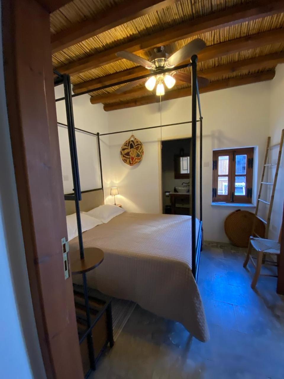Spiti Calliope Kathikas Ngoại thất bức ảnh